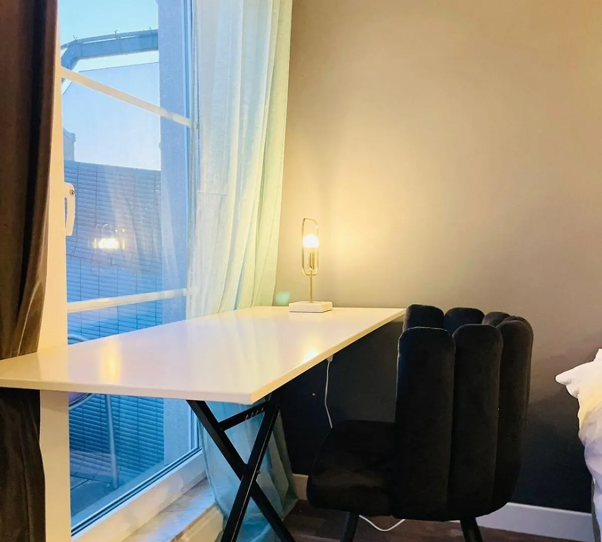 Lovely 2 Bedroom Flat With Balcony And Parking Luxembourg 0*,